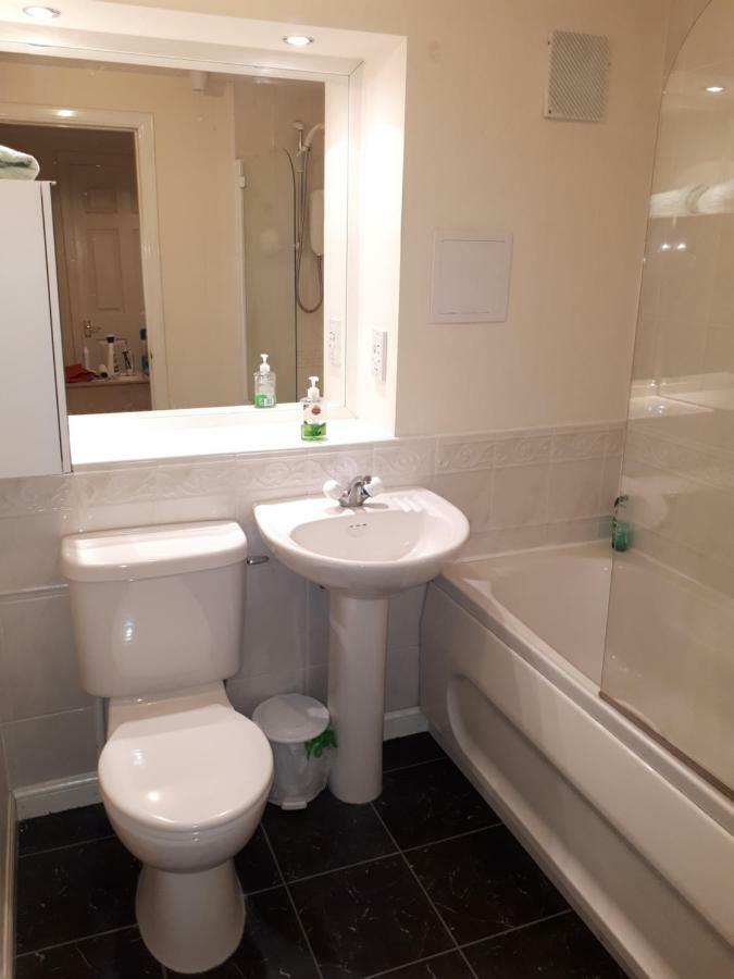 Central & Stylish 3 Bedroom, 2 Bath, Free Parking Edinburgh Exterior photo